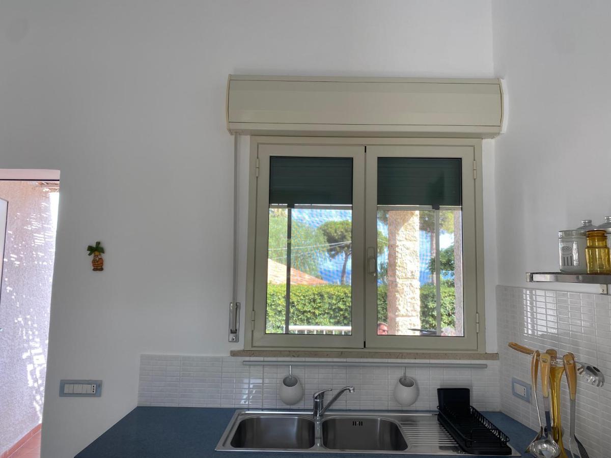 Villa Titti Residence La Bussola Fontane Bianche Exterior foto